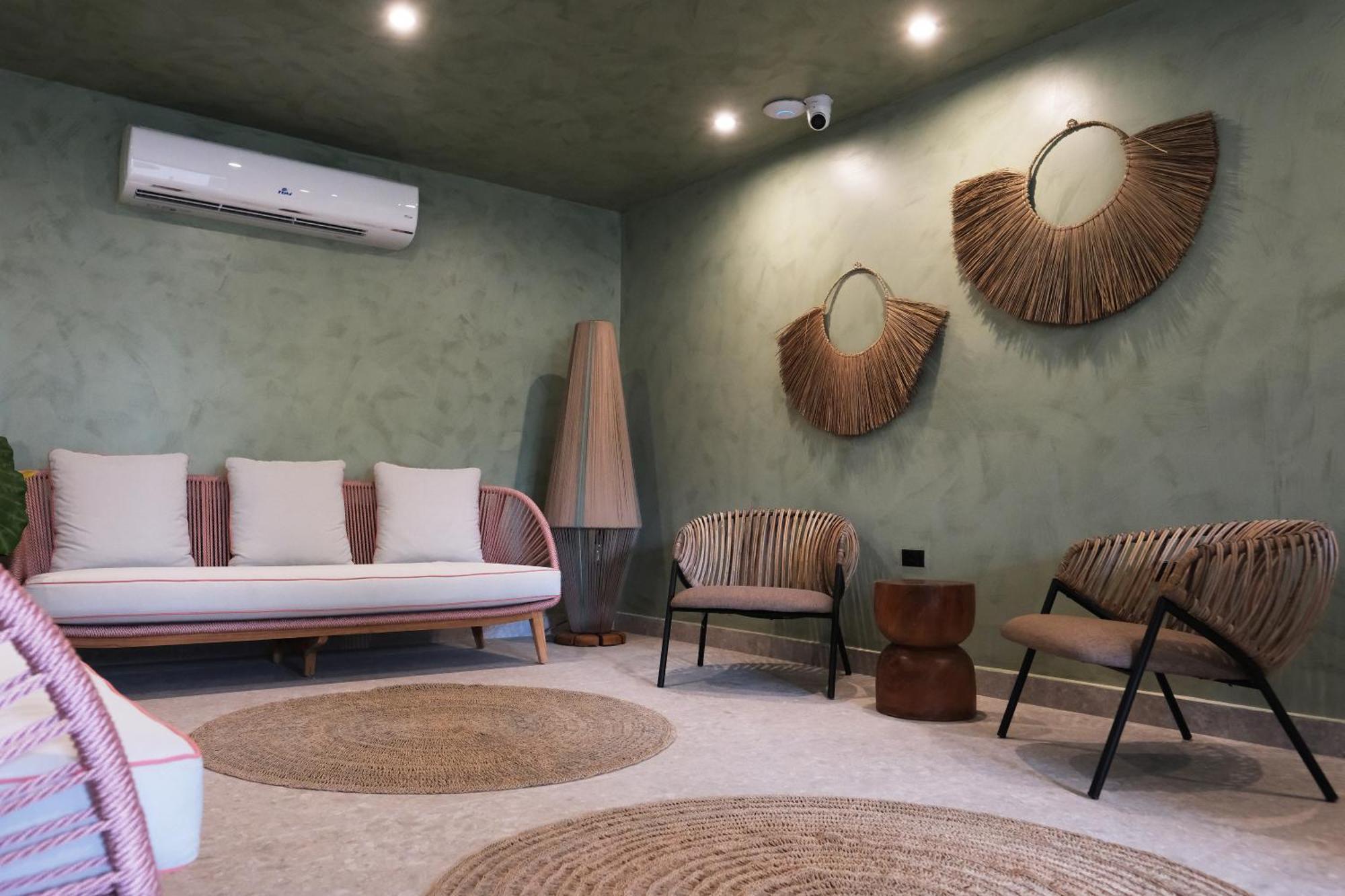Bali Posh Hotel Pr Carolina Eksteriør billede
